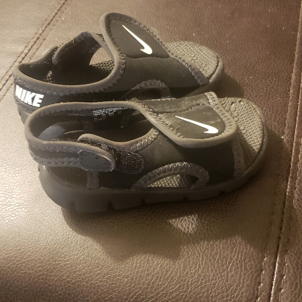Toddler sandals